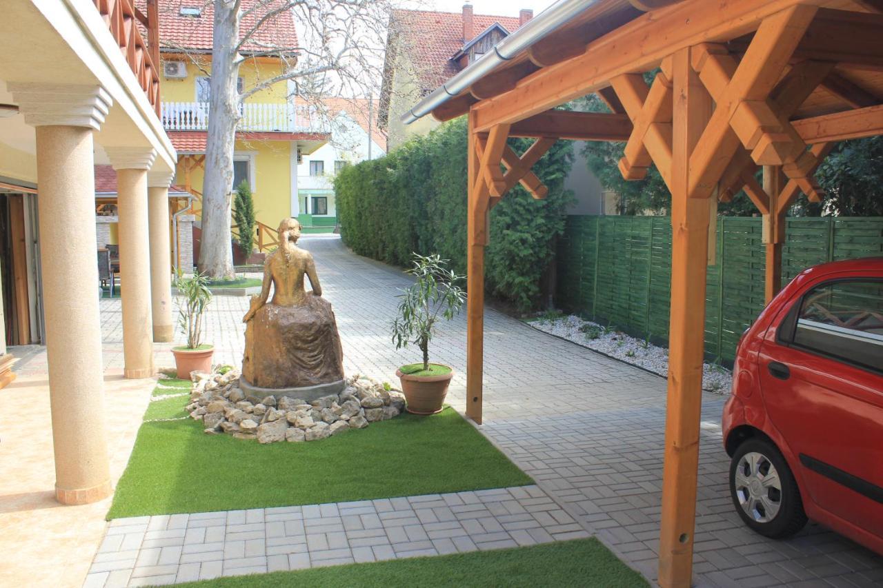Szanto Villa Hévíz Exteriör bild